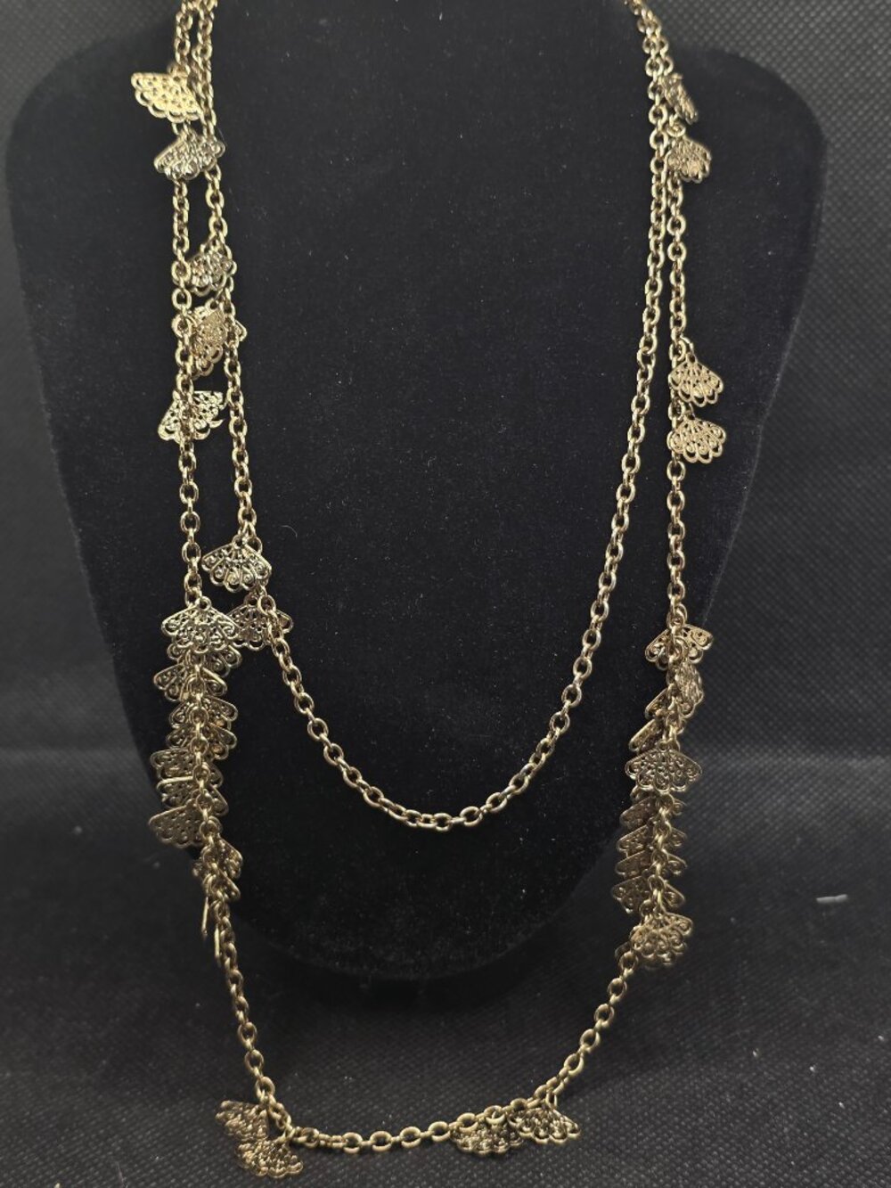 Vintage Gold Filigree Fan Charm Long Strand Necklace 40”